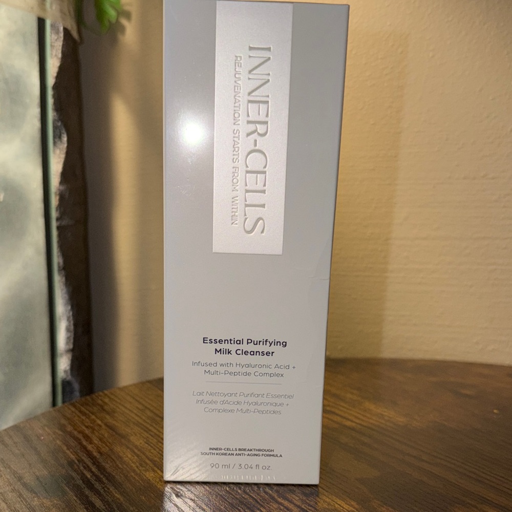 Inner-Cels Essential Purifying Milk Cleanser